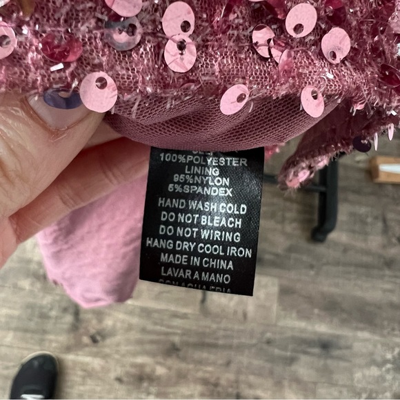 Pink sequin gown with split worn once - Picture 5 of 12